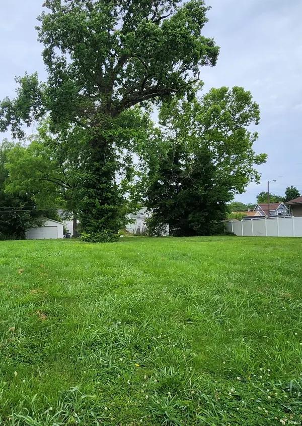 917 S Garvin ST, Evansville, IN 47713