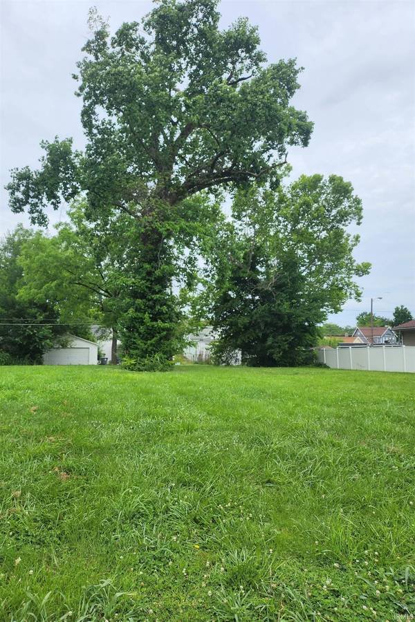 917 S Garvin ST, Evansville, IN 47713