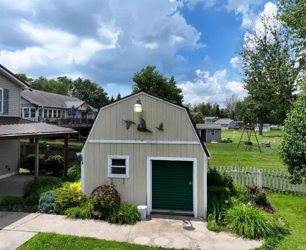 1199 N Main ST, Kewanna, IN 46939-9576