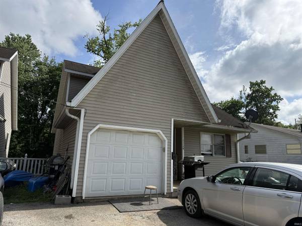 1106-1108 25th Street ***, Bedford, IN 47421