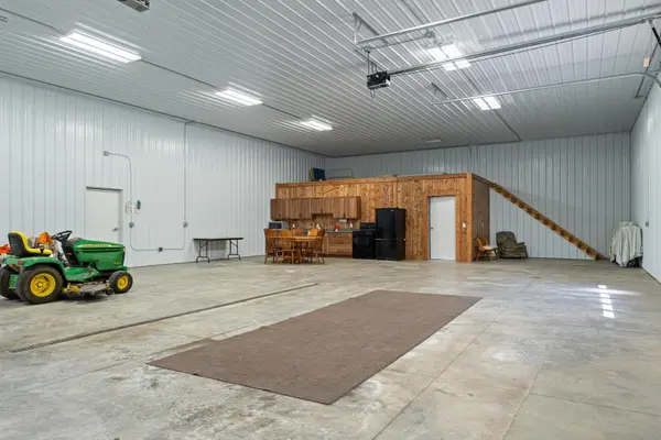 4116 E Stanton RD, Leesburg, IN 46538