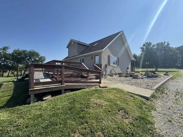 1732 S 275 W ***, Bloomfield, IN 47424