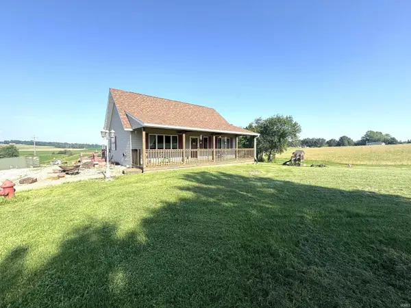 1732 S 275 W ***, Bloomfield, IN 47424