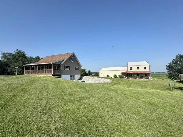 1732 S 275 W ***, Bloomfield, IN 47424