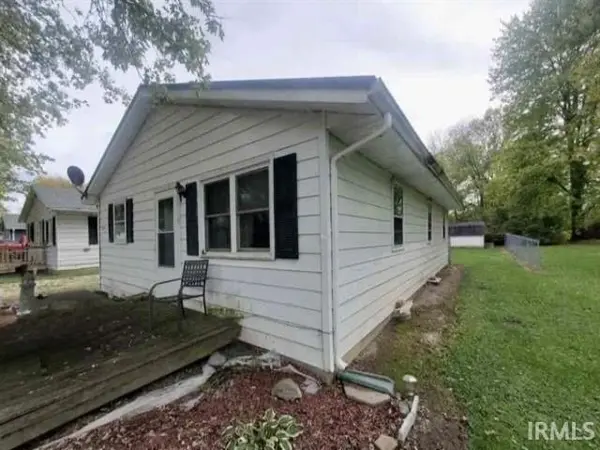 104 Rick DR, Dunkirk, IN 47336-1324