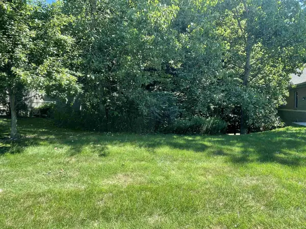 1782 Hunter's Cove CIR, Kokomo, IN 46902