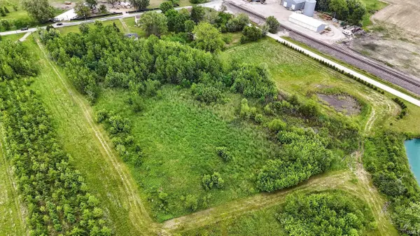 4565 E Station Road RD, Roanoke, IN 46783
