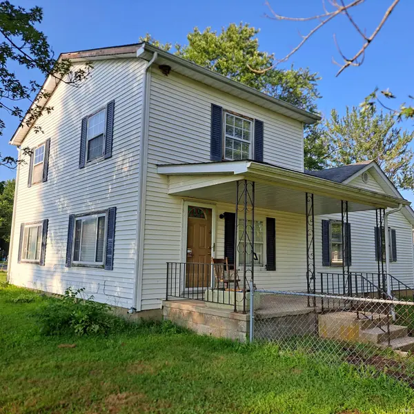 616 N Edgewood DR, Muncie, IN 47303-4250