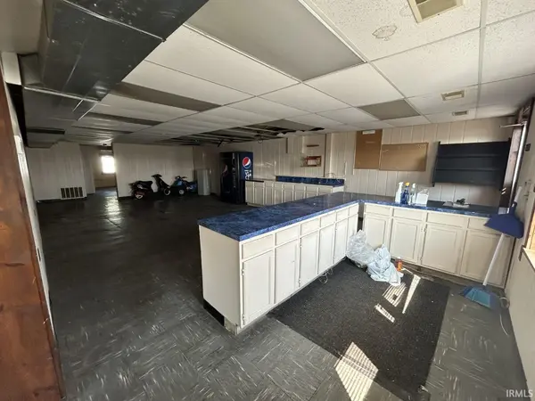 3729 E Shore DR, Bremen, IN 46506