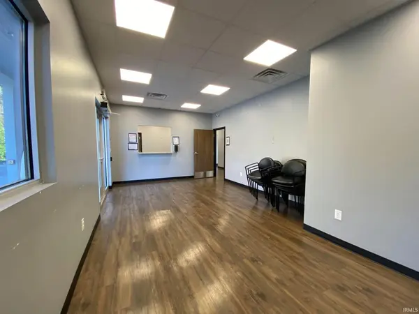2221 John Williams BLVD, Bedford, IN 47421