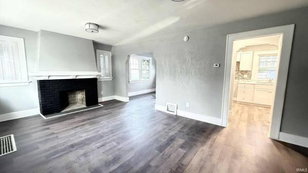 1308 E Rudisill BLVD, Fort Wayne, IN 46806-4462
