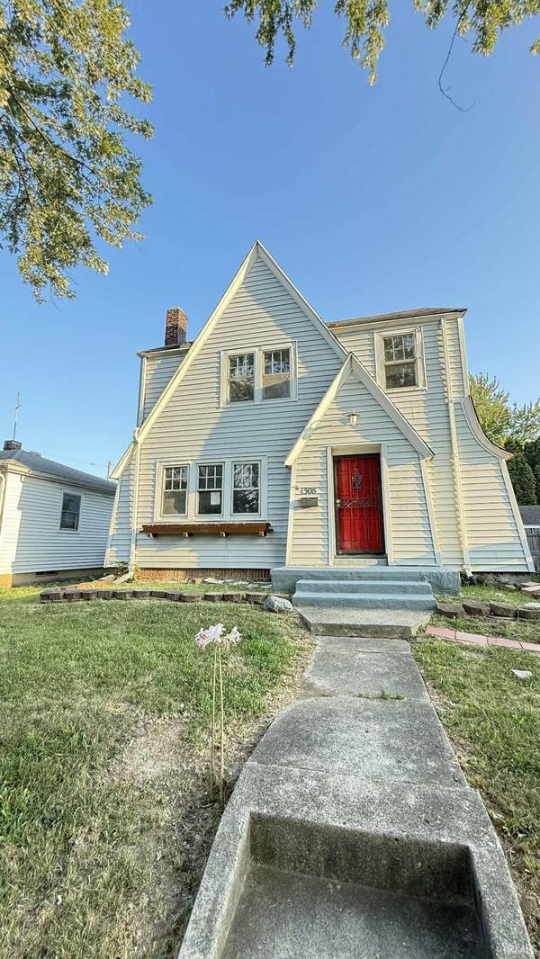 1308 E Rudisill BLVD, Fort Wayne, IN 46806-4462