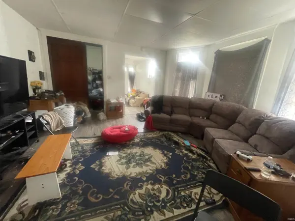 709 E Powell AVE, Evansville, IN 47713-2327
