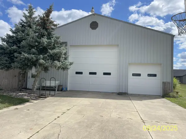 8130 Schwartz RD, Fort Wayne, IN 46835