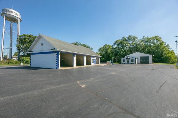 508 S Division ST, Bristol, IN 46507