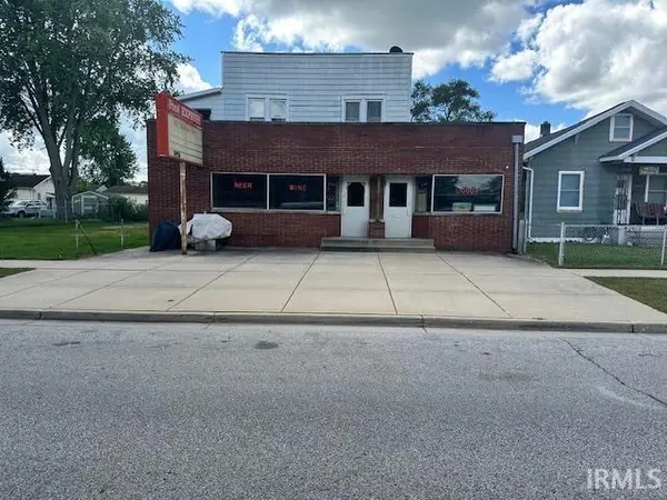 1617 Milburn BLVD, Mishawaka, IN 46544