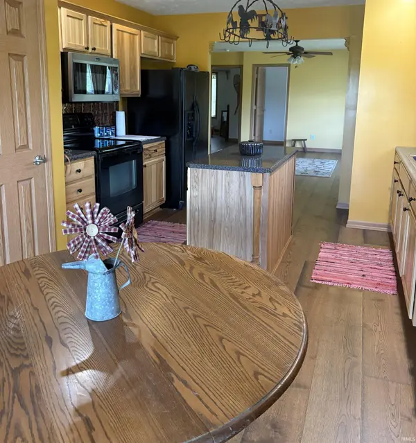 4013 Sweet Birch LN, Freedom, IN 47431
