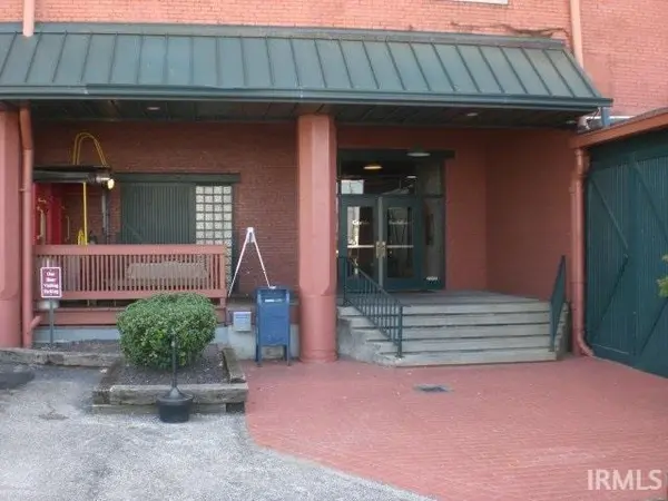 915 Main ST #101, Evansville, IN 47708