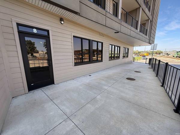 225 River Centre Landing Suite D ***, Jasper, IN 47546