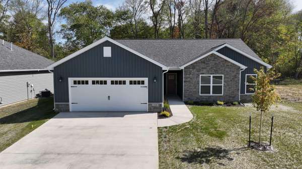 228 Vine ST, Delphi, IN 46923