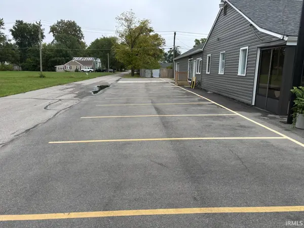 3512 N Walnut ST, Muncie, IN 47303-1156