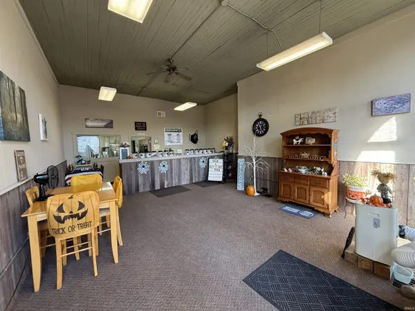 206 S Buffalo ST, Warsaw, IN 46580-4301