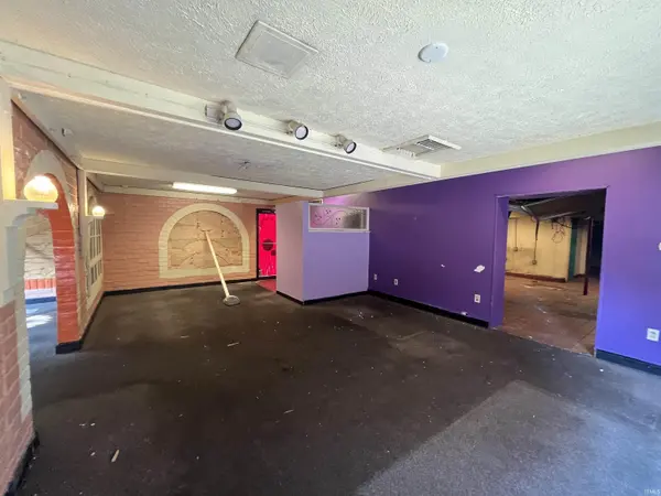 531 N Walnut ST, Bloomington, IN 47404