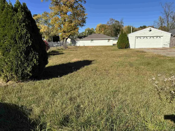 5217 W Colfax AVE, South Bend, IN 46619