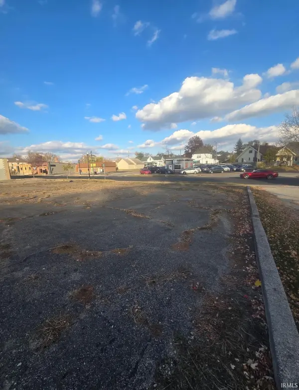 2924 S Calhoun ST #Lot #2,3,4,5,and 6, Fort Wayne, IN 46807