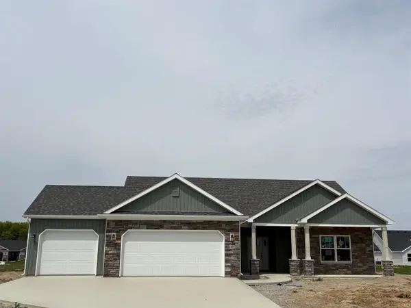 827 Chestnut CT, Decatur, IN 46733