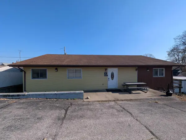 22 Elm ST, Shoals, IN 47581