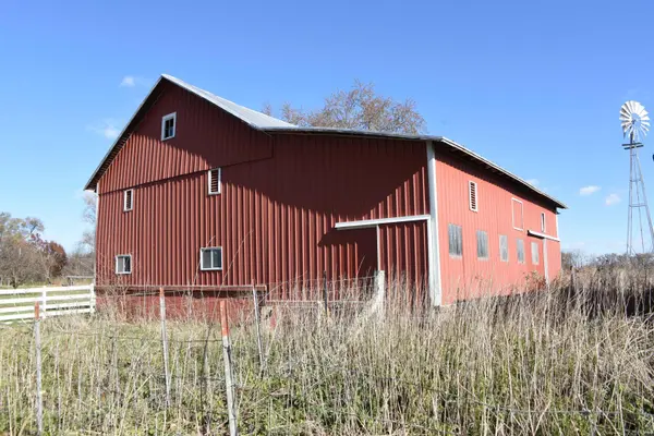 9850 N Reynard RD, Albany, IN 47320