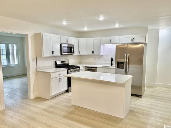 404 S Hickory DR, Bloomington, IN 47403