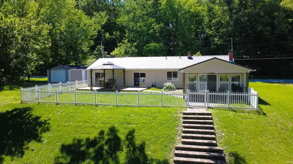 11044 N Landings RD, Monticello, IN 47960