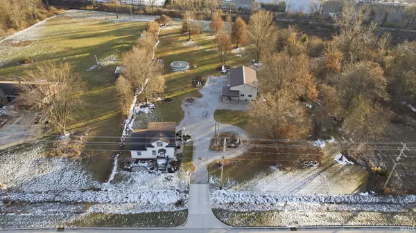 6715 Bass RD, Fort Wayne, IN 46818