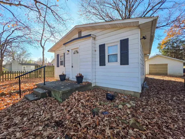 2405 Jeanette AVE, Evansville, IN 47714-6323