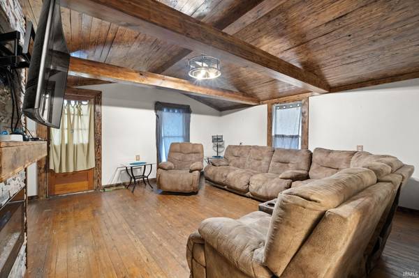 410 S Main ST, English, IN 47118