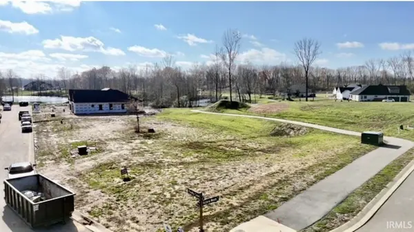 1539 Firefly CV, Boonville, IN 47601