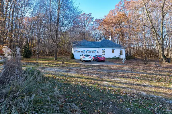 9301 E Division RD, Mill Creek, IN 46365
