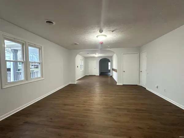 411 N Pine ST, Brazil, IN 47234