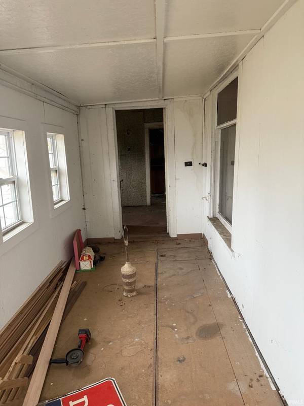 308 W Dunn ST, Fulton, IN 46931