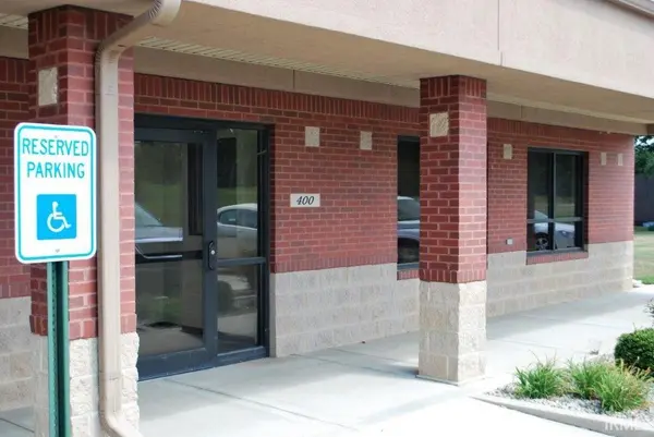 404 W Air Park DR, Muncie, IN 47303