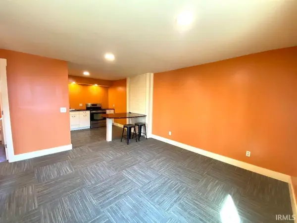 956 SW C ST, Linton, IN 47441