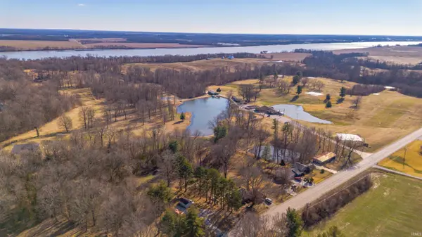 1375 S SR 45 RD, Rockport, IN 47635