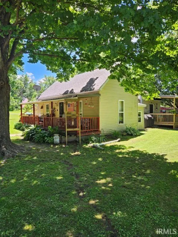 6862 N Jackson ST, Attica, IN 47918