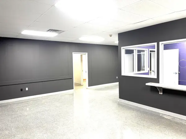 225 N High ST #Suite 1, Muncie, IN 47305