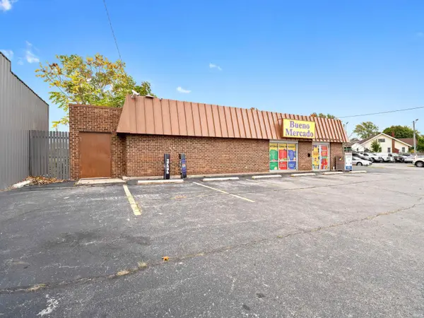 2915 S Calhoun ST, Fort Wayne, IN 46807