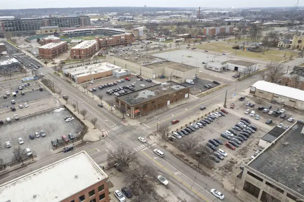 301 S Lafayette ST, South Bend, IN 46601