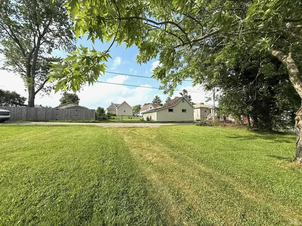 1807 16th ST, Bedford, IN 47401