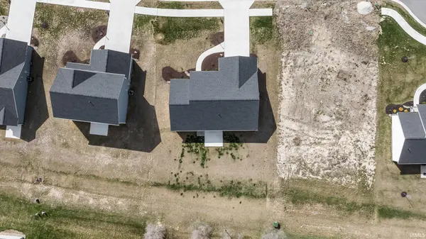 1436 Marsh Deer RUN, Huntertown, IN 46748